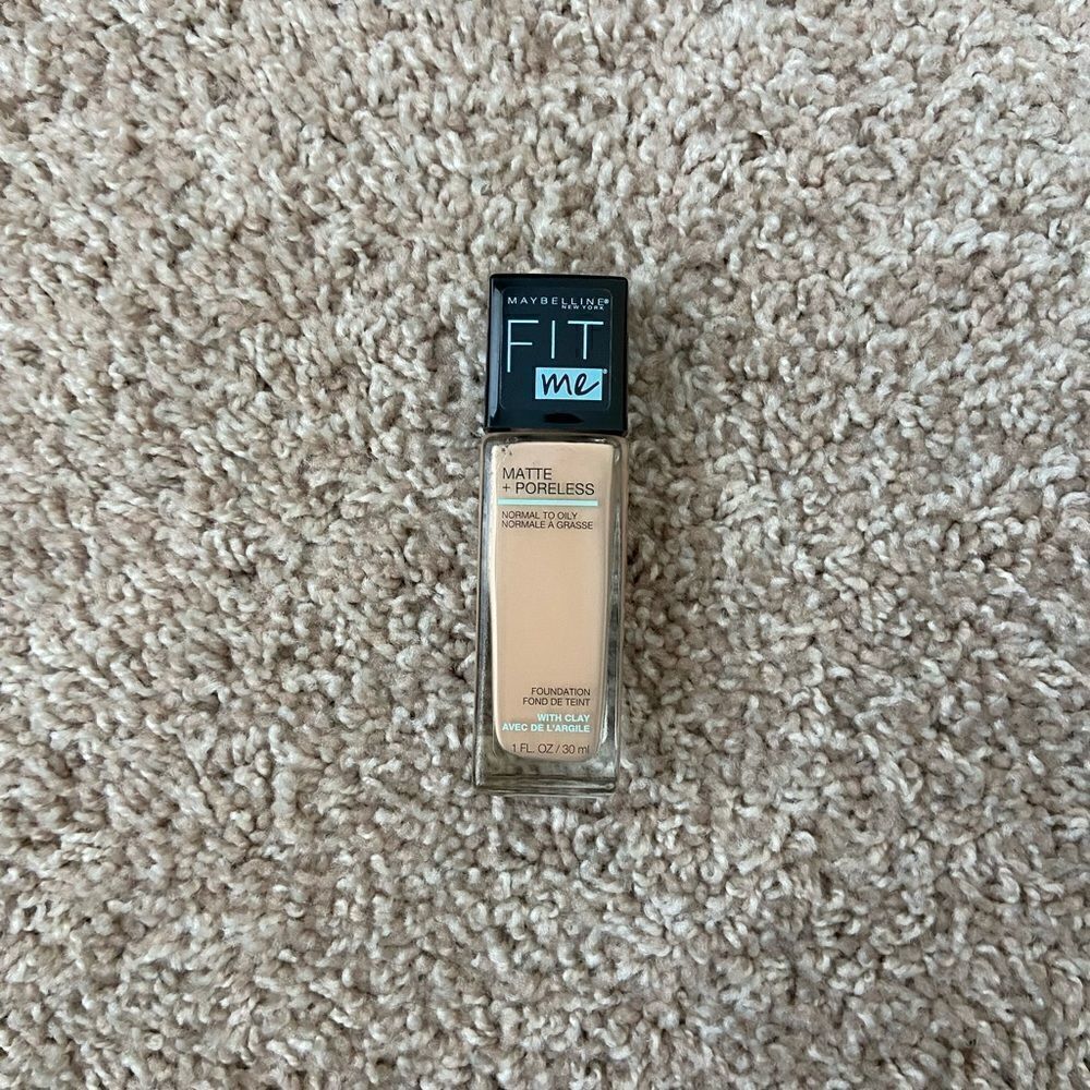 Maybelline FitMe Foundation - Natural Ivory